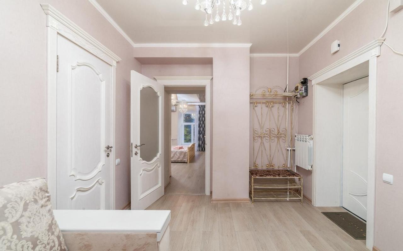 Apartments Deribasovskaya Odessa Eksteriør bilde